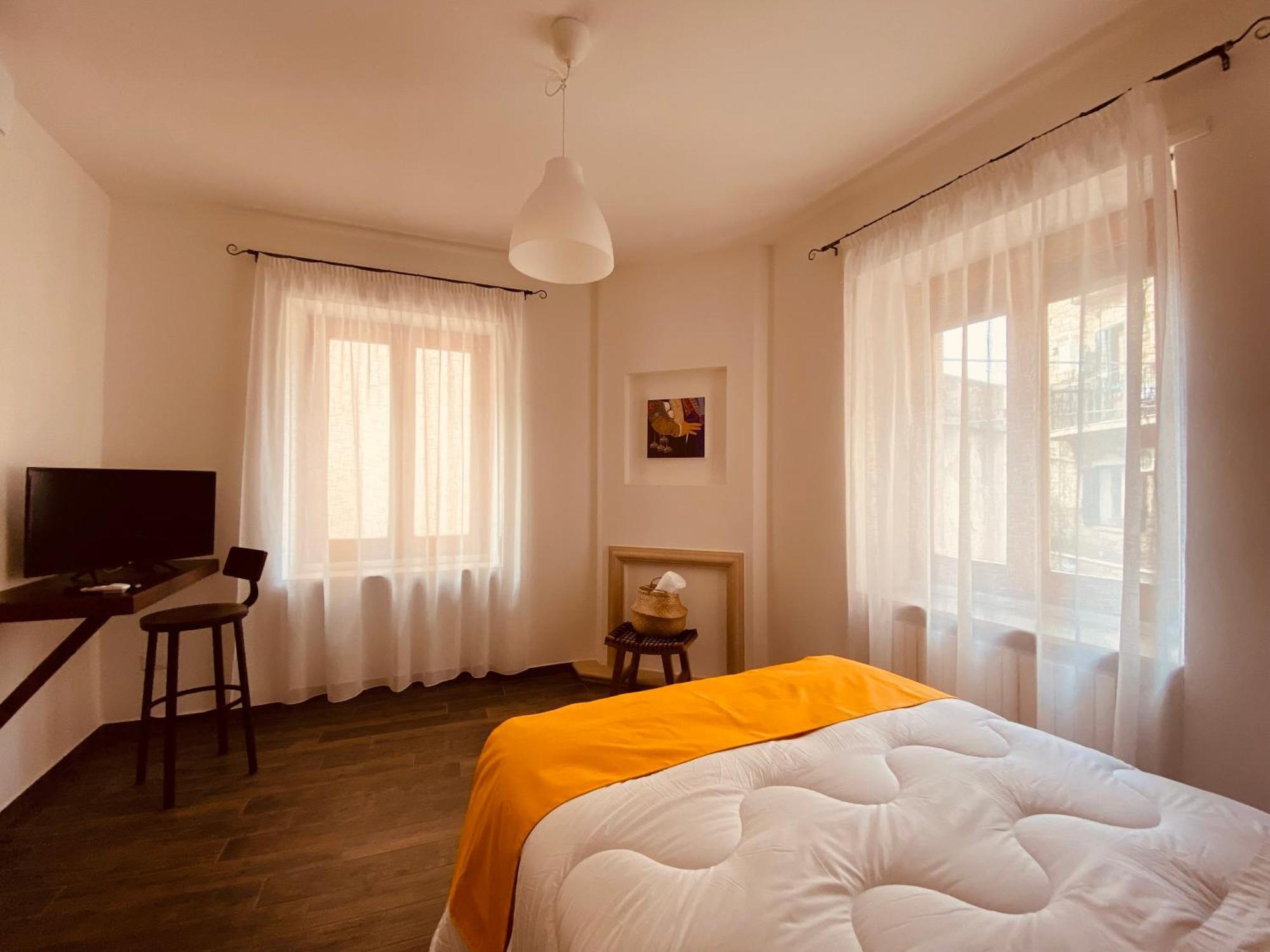 Carrales Guest House Nuoro megye Kültér fotó