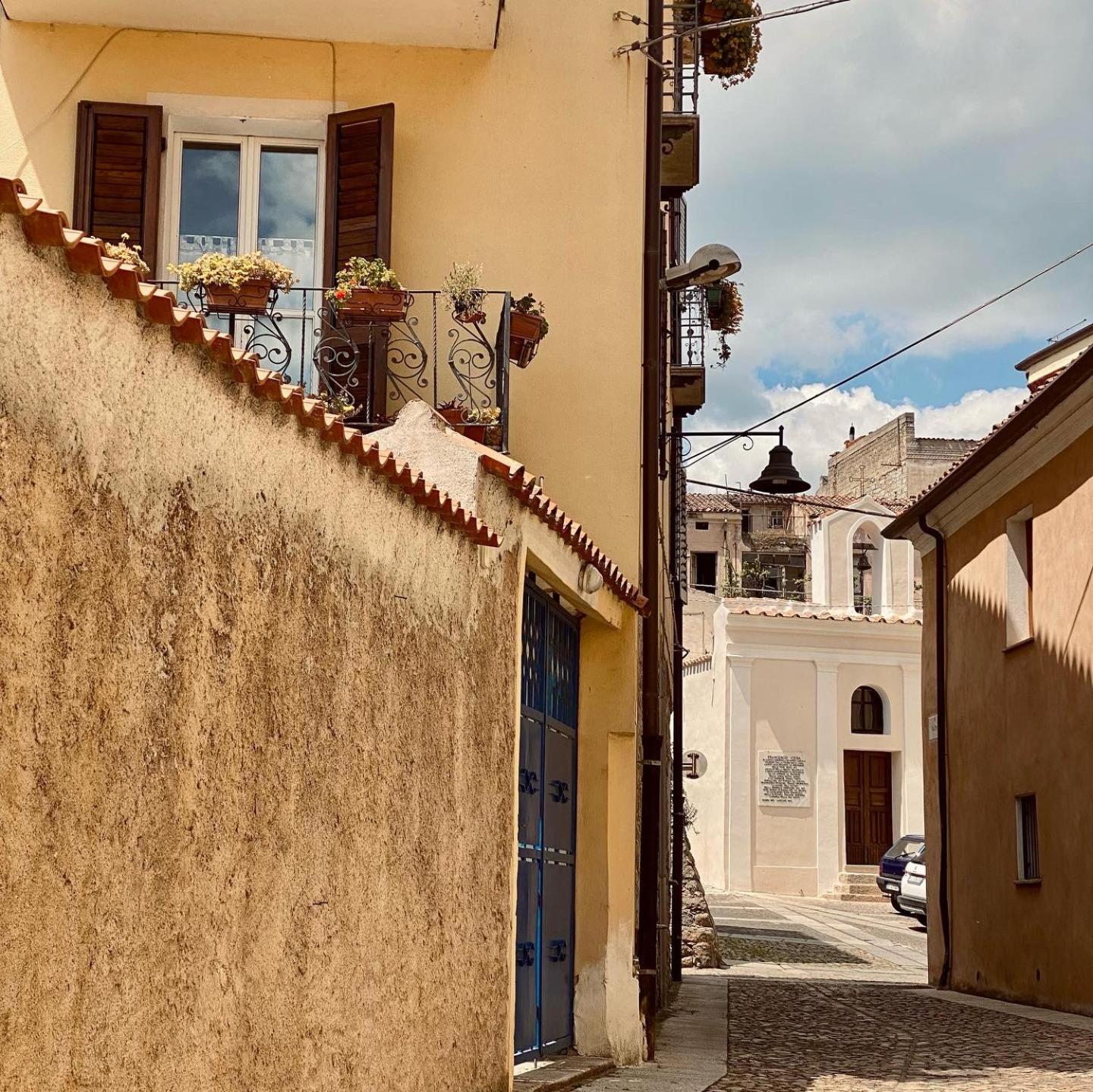 Carrales Guest House Nuoro megye Kültér fotó